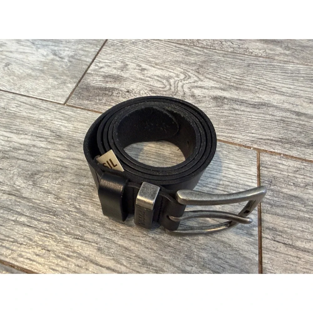 Fossil Jay Genuine Leather Belt 38 Black MB136100138 Single Prong Buckle Mens